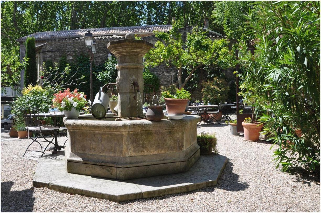 Bed and Breakfast La Figuiere Fontaine De Vaucluse Экстерьер фото