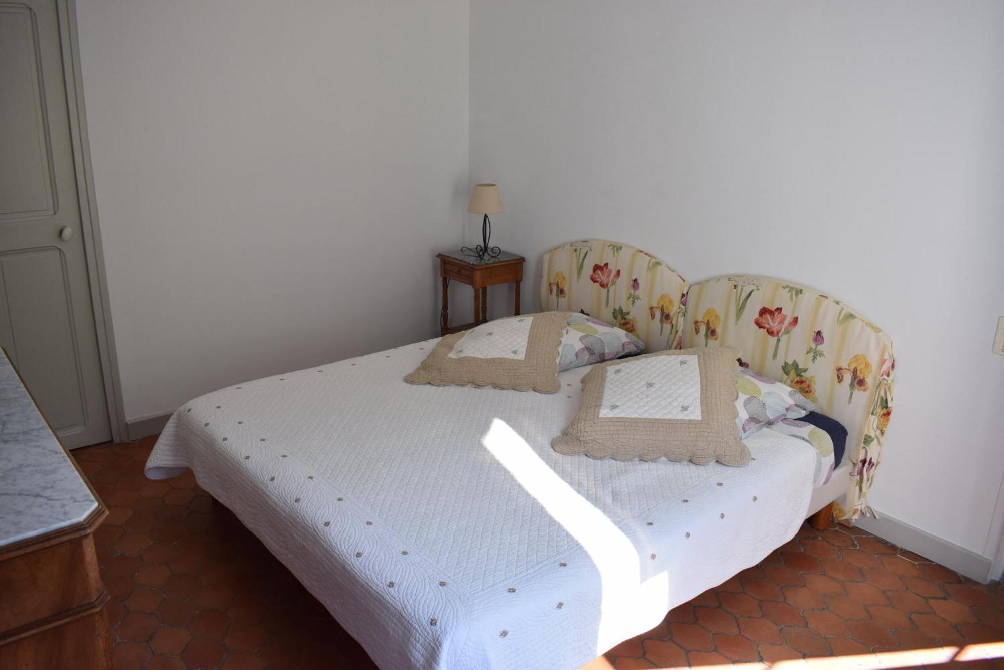 Bed and Breakfast La Figuiere Fontaine De Vaucluse Экстерьер фото