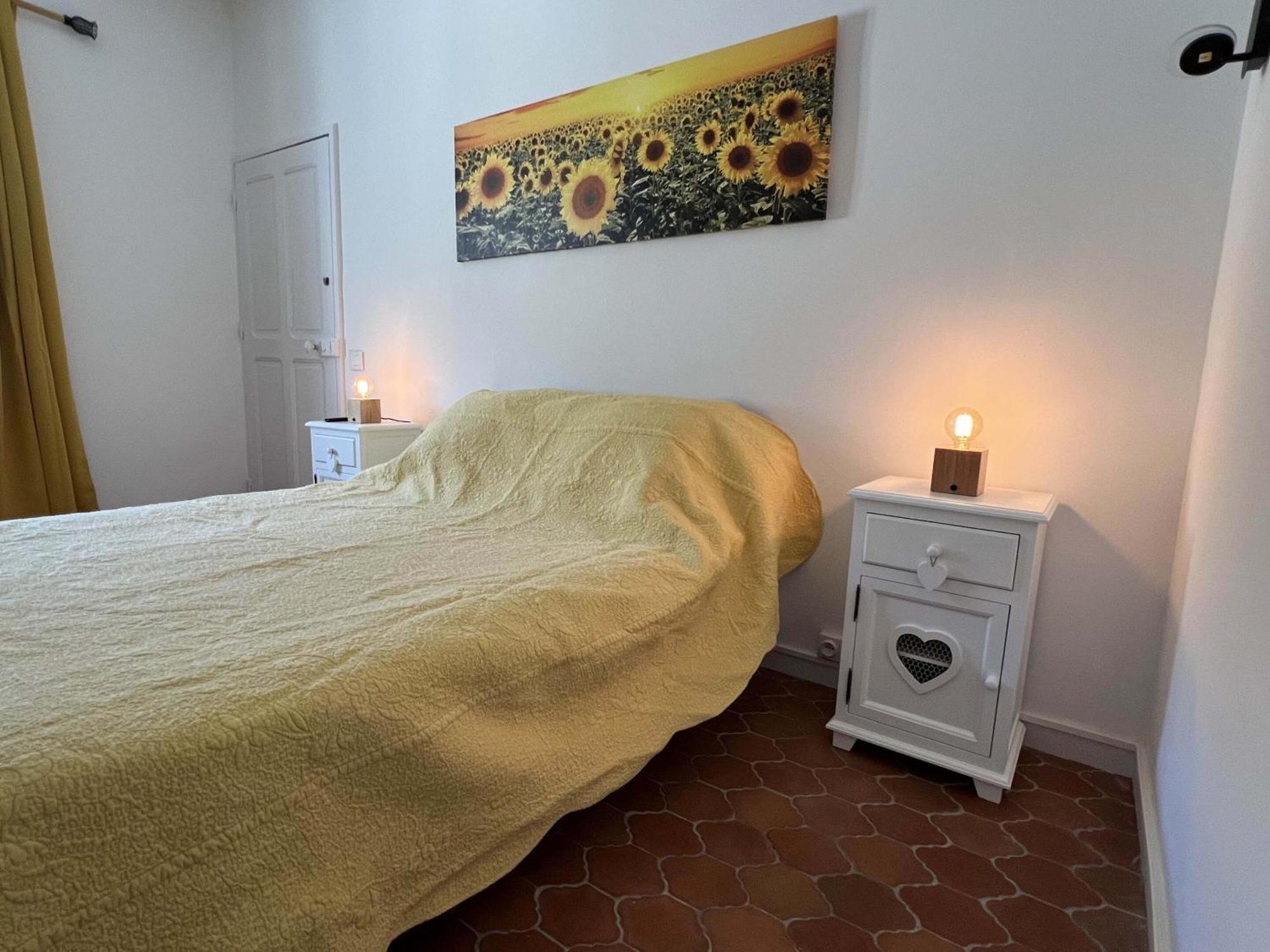 Bed and Breakfast La Figuiere Fontaine De Vaucluse Экстерьер фото
